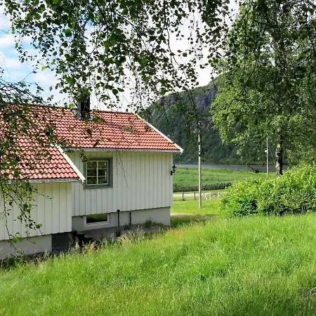 Olavbu - Sow105 By Interhome * Aseral
